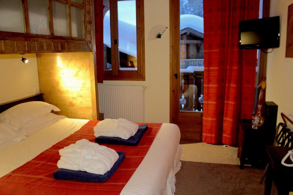 Hotel Et Chalet Au Coin Du Feu Chilly Powder Morzine Exterior photo