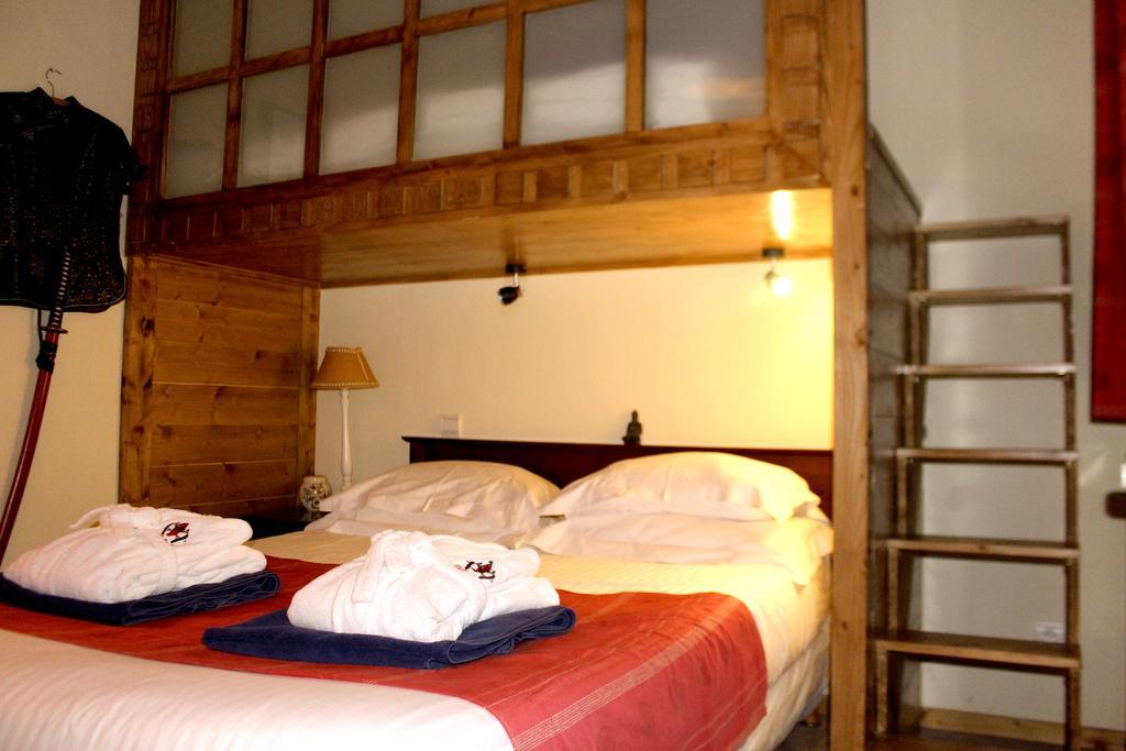 Hotel Et Chalet Au Coin Du Feu Chilly Powder Morzine Exterior photo
